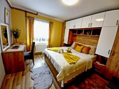 Holiday house Matan House - Two Bedroom Holiday Home with Hot Tub - Features photo 25