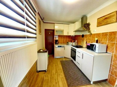 Holiday house Matan House - Two Bedroom Holiday Home with Hot Tub - Features photo 28