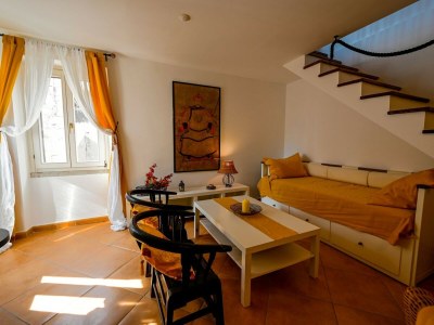 Apartment Sleek and Trendy Downtown Apartment - One Bedroom Apartment - Features photo 4