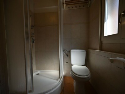 Apartment Sleek and Trendy Downtown Apartment - One Bedroom Apartment - Features photo 24