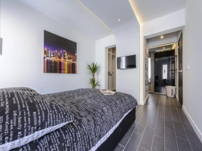 Apartment Apartment LaVilla - Two Bedroom Apartment with Balcony and Sea View (Žuti) - Features photo 14