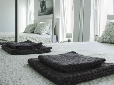 Apartment Apartment LaVilla - Two Bedroom Apartment with Balcony and Sea View (Žuti) - Features photo 16