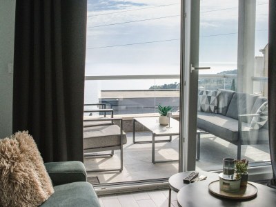 Apartment Apartment LaVilla - Two Bedroom Apartment with Balcony and Sea View (Žuti) - Features photo 20