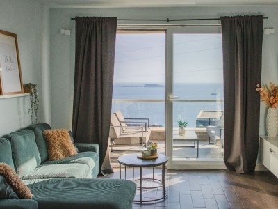 Apartment Apartment LaVilla - Two Bedroom Apartment with Balcony and Sea View (Žuti) - Features photo 30