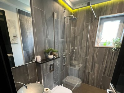 Apartment Apartment LaVilla - Two Bedroom Apartment with Balcony and Sea View (Žuti) - Features photo 38