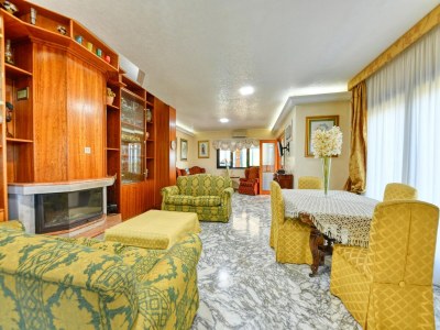 Holiday house Villa with private pool near Terrauzza - Features photo 14