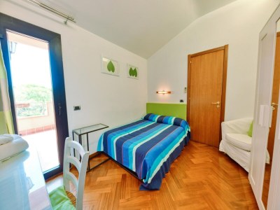 Holiday house Villa with private pool near Terrauzza - Features photo 30