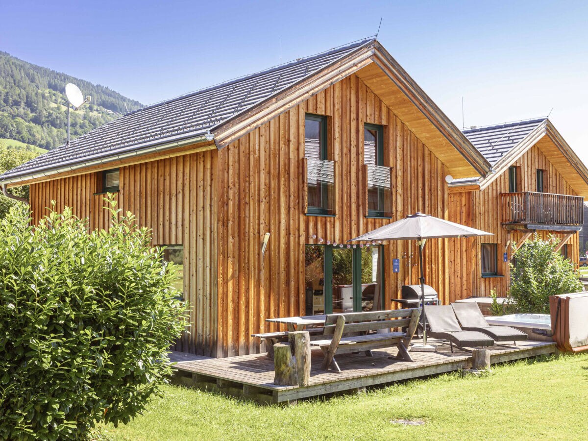 Chalet Chalet # 65a mit 4 Schlafzimmer IR-Sauna & Whirlpool
