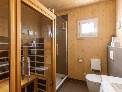 Chalet Chalet # 65a mit 4 Schlafzimmer IR-Sauna & Whirlpool - Features photo 21