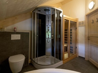Chalet Superior Chalet # 66 mit IR-Sauna & Whirlpool - Features photo 22