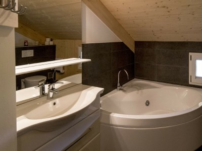 Chalet Superior Chalet # 66 mit IR-Sauna & Whirlpool - Features photo 23