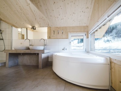 Chalet Premium Chalet # 17 mit Sauna & Whirlpool - Features photo 20
