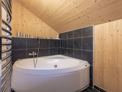 Chalet Superior Ferienhaus # 43 mit Whirlwanne - Features photo 14