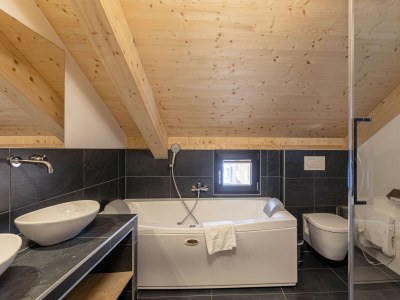 Chalet Chalet # 24a mit 4 Schlafzimmer Sauna & Whirlpool - Features photo 15