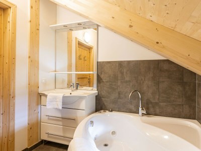 Chalet Chalet # 65b mit 4 Schlafzimmer Sauna & Whirlpool - Features photo 16