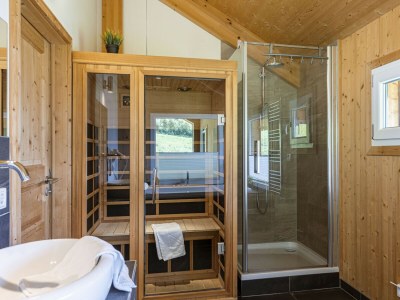 Chalet Premium Chalet # 19 mit IR-Sauna & Whirlpool - Features photo 22