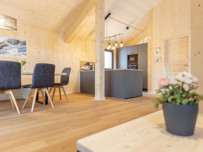 Chalet Superior Chalet mit Whirlpoolwanne innen - Features photo 13