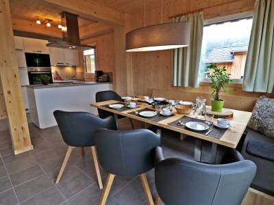 Chalet Superior Ferienhaus # 57 mit IR-Sauna & Whirlwanne - Features photo 10