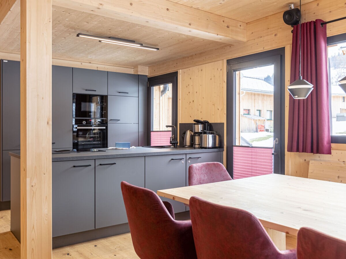 Chalet Chalet # 54a mit 4 Schlafzimmer Sauna & Whirlpool