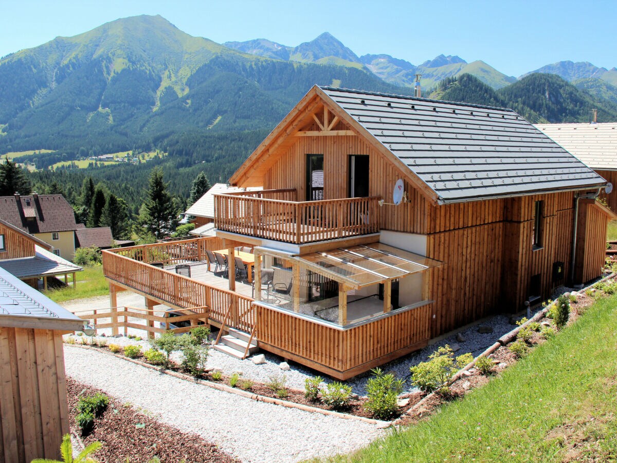 Chalet 07_FH8-10P_ADH018 (WP außen)