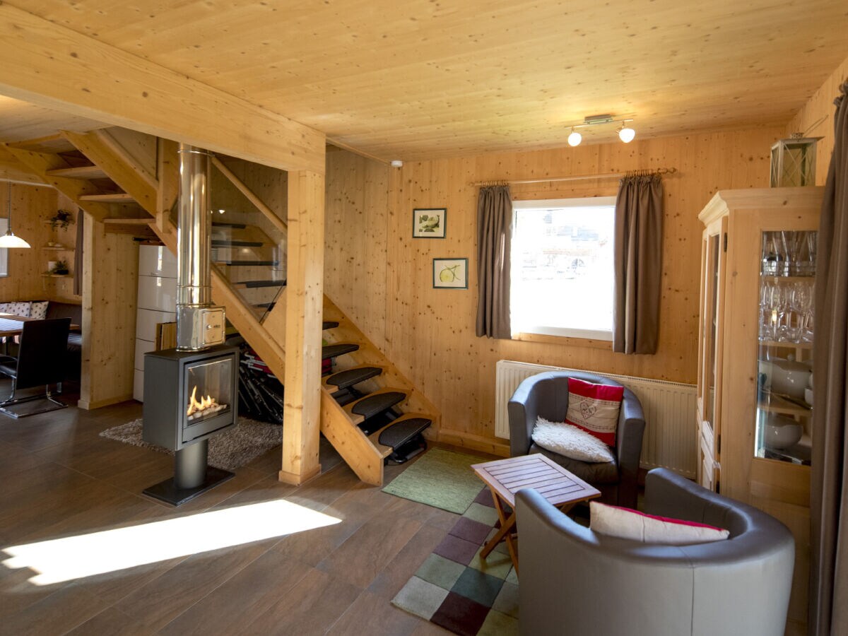 Chalet Chalet # 12a mit 4 Schlafzimmer IR-Sauna & Whirlpool