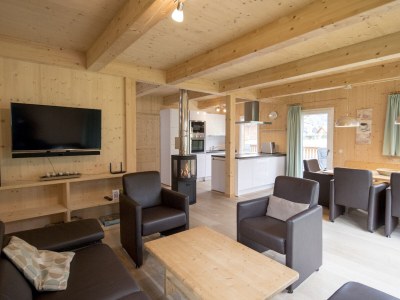 Chalet Chalet # 16 mit 4 Schlafzimmer Sauna & Whirlpool - Features photo 11