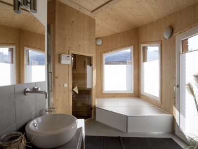 Chalet Chalet # 16 mit 4 Schlafzimmer Sauna & Whirlpool - Features photo 24
