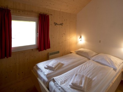 Chalet Premium Chalet # 38 mit IR-Sauna & Whirlpool - Features photo 13