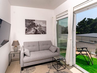 Apartment Apartments Arti Homes Rab Banjol - One Bedroom Apartment With Terrace (Arti 1) - Features photo 7