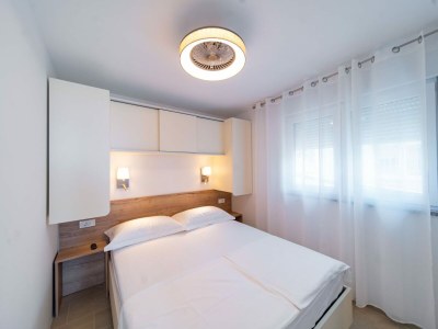 Apartment Apartments Arti Homes Rab Banjol - One Bedroom Apartment With Terrace (Arti 1) - Features photo 8