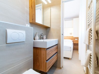 Apartment Apartments Arti Homes Rab Banjol - Two Bedroom Apartment With Terrace (Arti 4) - Features photo 15