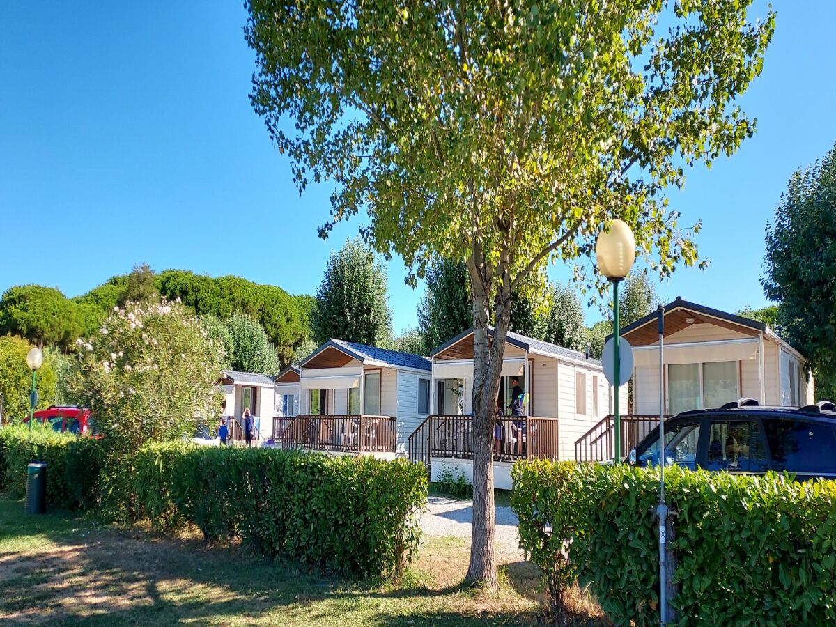 caravan Mobile Home in Sarazena in einem Ferienpark - Outdoor photo 3