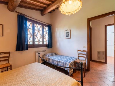 Apartment Apartment in Laterina with garden - Features photo 17