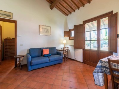 Apartment Apartment 500 m from Laterina Centre - Features photo 19