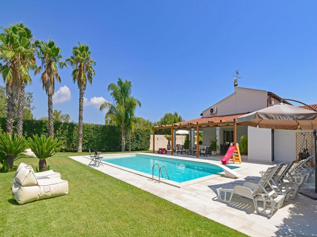 Villa Spacious villa in Siracusa with private garden - Outdoor photo 4