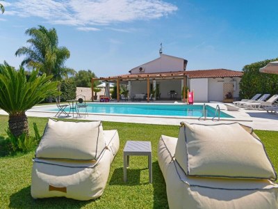 Villa Spacious villa in Siracusa with private garden - Outdoor photo 16