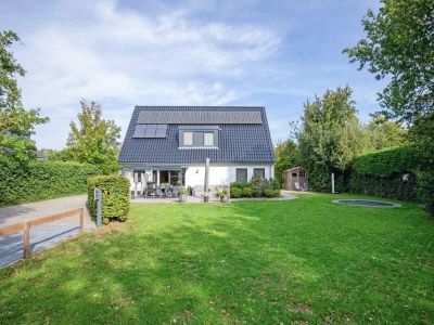 Holiday house Schöne Villa am Waldrand - Outdoor photo 3