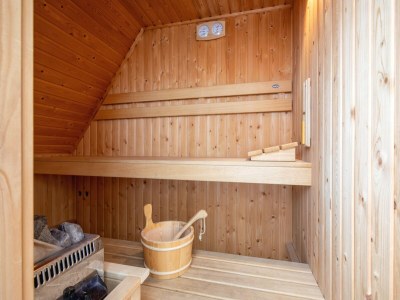 Holiday house Schöne Villa am Waldrand - Outdoor photo 26