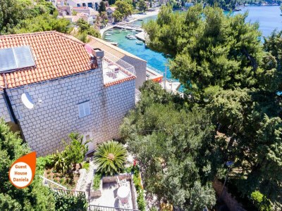 Apartment Guest House Daniela - Double Room with Private External Bathroom and Patio - SOBA 3 - Outdoor photo 8