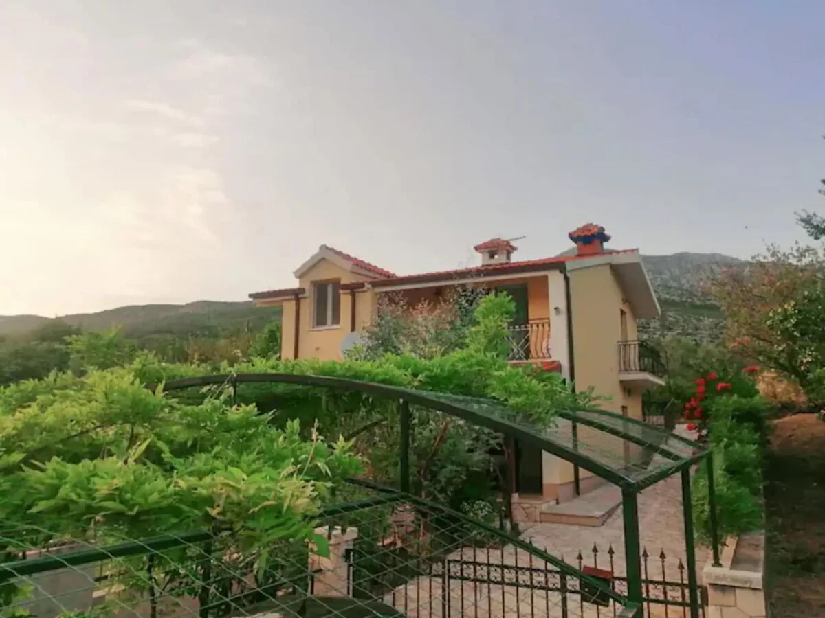 Villa Three Bedroom Villa With Private Pool - Outdoor photo 3