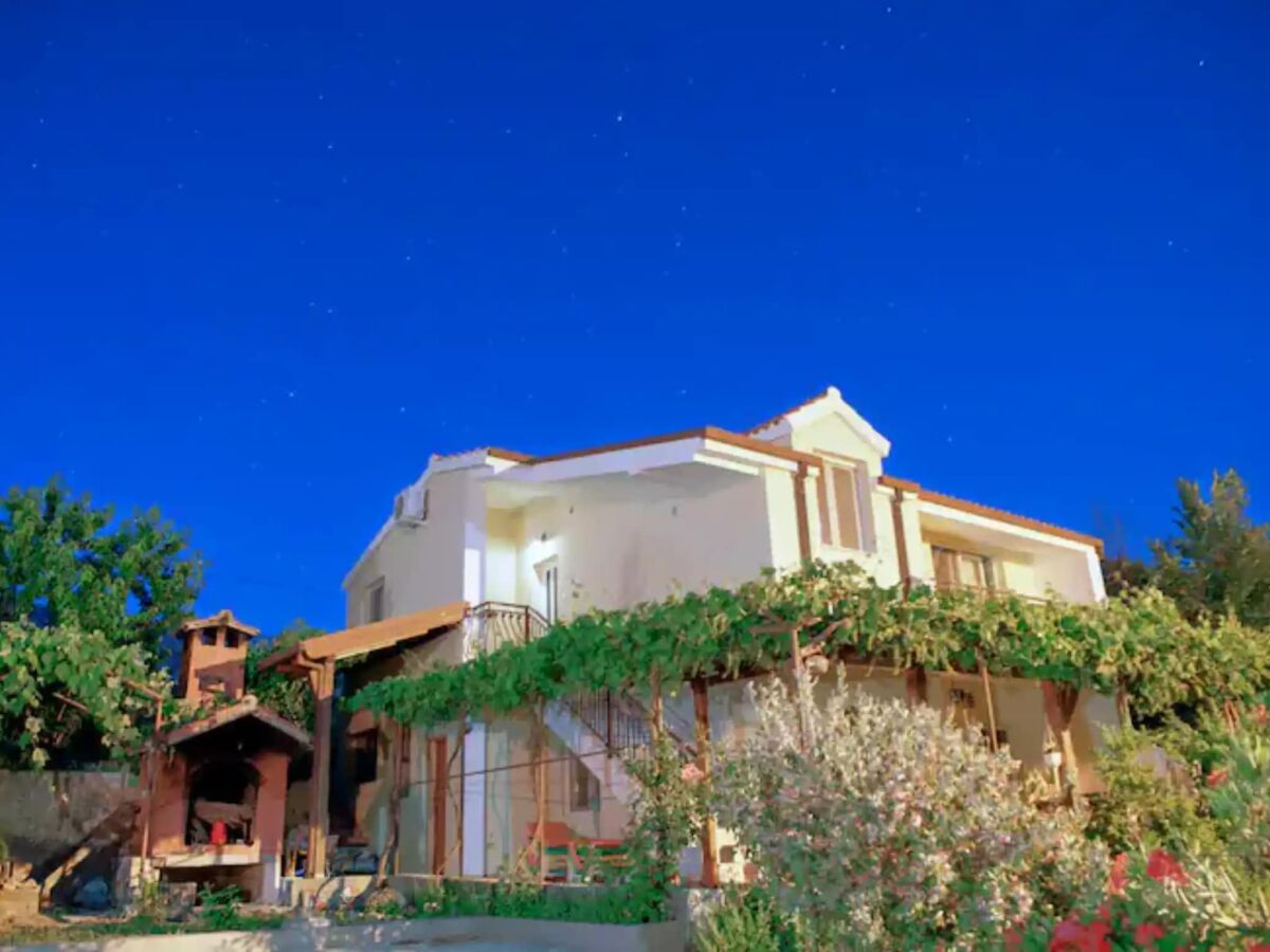 Villa Three Bedroom Villa With Private Pool - Outdoor photo 5