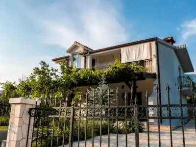 Villa Three Bedroom Villa With Private Pool - Outdoor photo 13