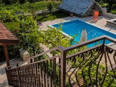 Villa Three Bedroom Villa With Private Pool - Outdoor photo 14