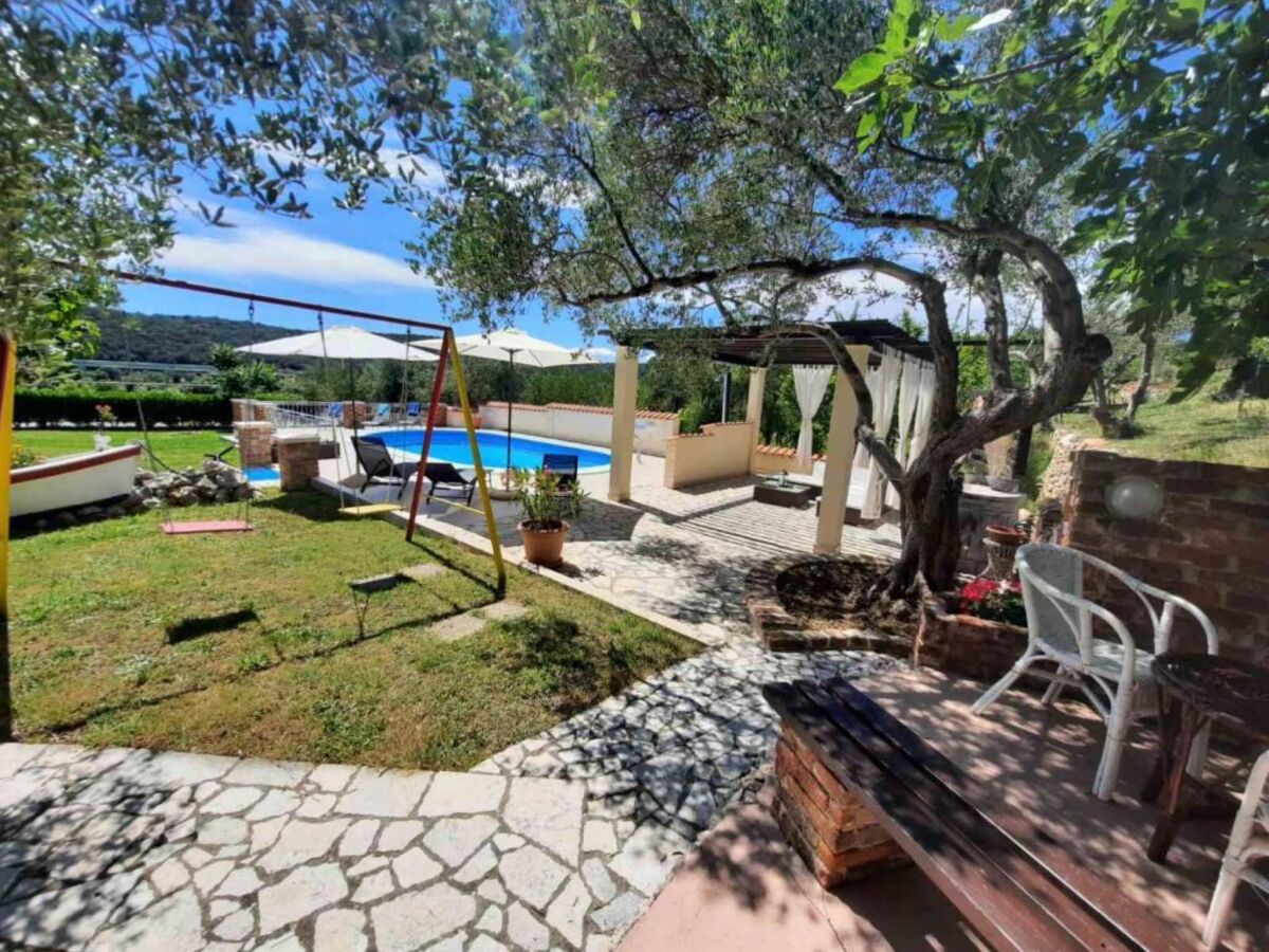 Apartment Two Bedroom Apartment With Balcony (A2) - Outdoor photo 4