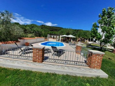 Apartment Two Bedroom Apartment With Terrace (A3) - Outdoor photo 7