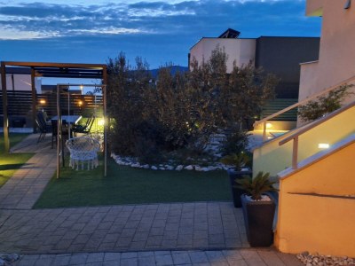 Apartment Two Bedroom Apartment with Balcony and Sea View (Roza) (A1) - Outdoor photo 10