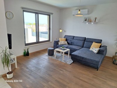Apartment Two Bedroom Apartment with Balcony and Sea View (Roza) (A1) - Features photo 12