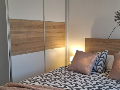 Apartment Two Bedroom Apartment with Balcony and Sea View (Roza) (A1) - Features photo 25