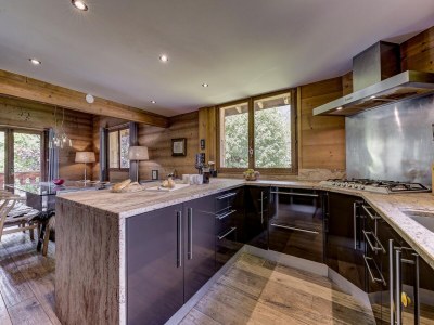 Chalet Spacious Family Chalet in Chamonix - Features photo 15