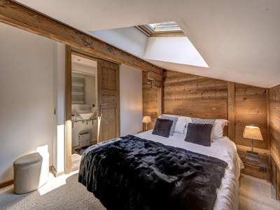 Chalet Spacious Family Chalet in Chamonix - Features photo 26